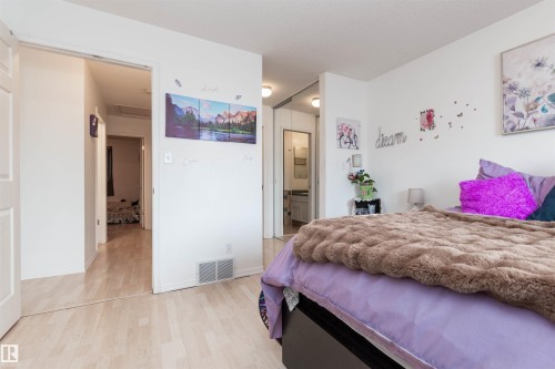 25 3645 145 Avenue, Edmonton, AB - Indoor Photo Showing Bedroom