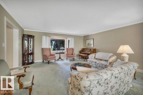 260 Windermere Drive, Edmonton, AB - Indoor Photo Showing Living Room