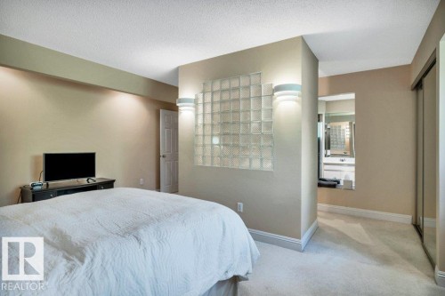 260 Windermere Drive, Edmonton, AB - Indoor Photo Showing Bedroom