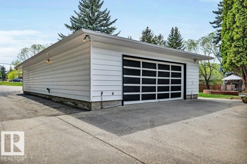 260 Windermere Drive, Edmonton, AB - Outdoor