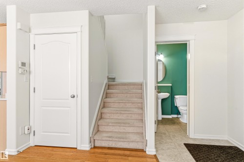 2550 Rabbit Hill Road, Edmonton, AB - Indoor Photo Showing Other Room