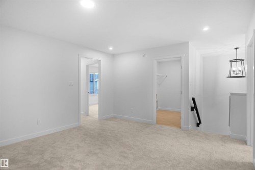 6343 175 Avenue, Edmonton, AB - Indoor Photo Showing Other Room