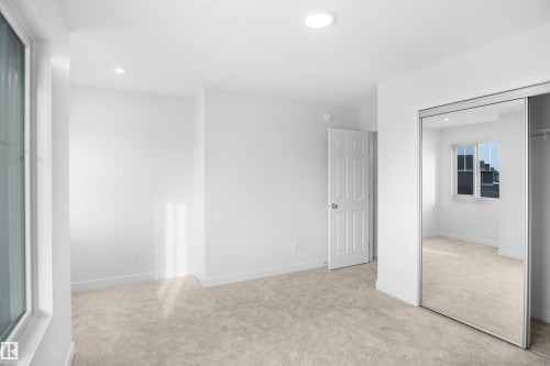6343 175 Avenue, Edmonton, AB - Indoor Photo Showing Other Room