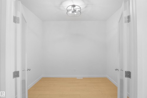 6343 175 Avenue, Edmonton, AB - Indoor Photo Showing Other Room