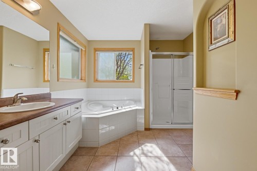 70 Eastcott Drive, St. Albert, AB - Indoor Photo Showing Bathroom