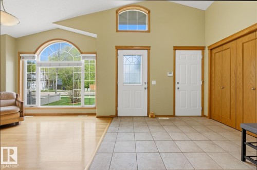 70 Eastcott Drive, St. Albert, AB - Indoor Photo Showing Other Room