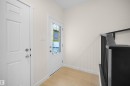 6331 175 Avenue, Edmonton, AB  - Indoor Photo Showing Other Room 