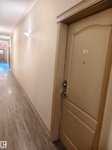 209 7511 171 Street Nw, Edmonton, AB - Indoor Photo Showing Other Room