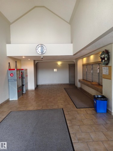 209 7511 171 Street Nw, Edmonton, AB - Indoor Photo Showing Other Room