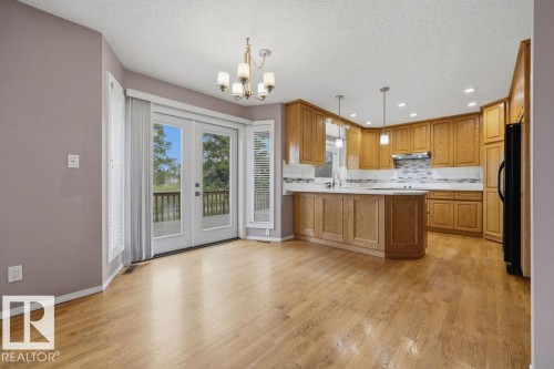10 Coloniale Court, Beaumont, AB - Indoor Photo Showing Kitchen