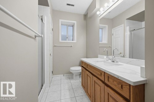 10 Coloniale Court, Beaumont, AB - Indoor Photo Showing Bathroom