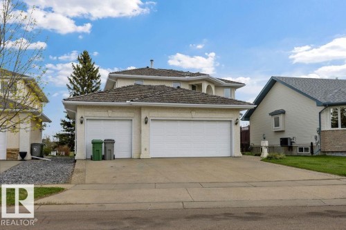 10 Coloniale Court, Beaumont, AB - Outdoor