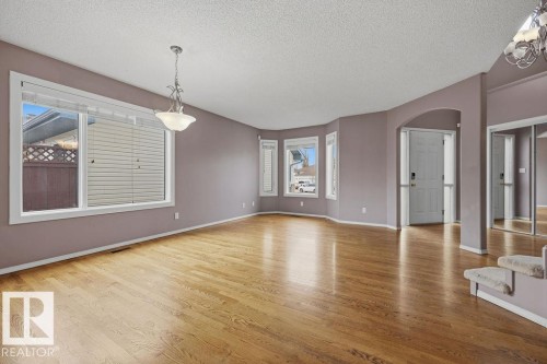 10 Coloniale Court, Beaumont, AB - Indoor Photo Showing Other Room