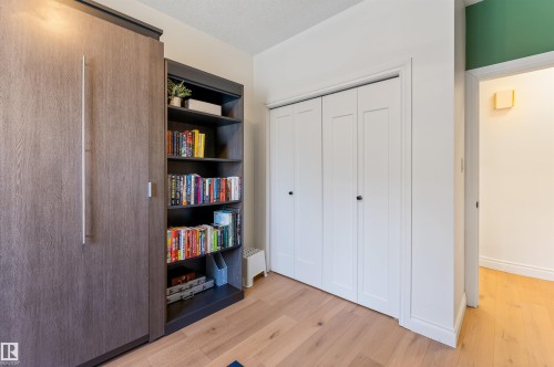 11412 12 Avenue Nw, Edmonton, AB - Indoor Photo Showing Other Room