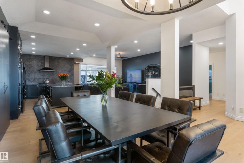 11412 12 Avenue Nw, Edmonton, AB - Indoor Photo Showing Dining Room