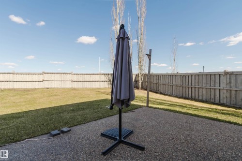 3534 Mclean Crescent, Edmonton, AB - Outdoor