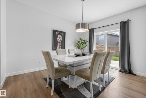 9309 Pear Link Link, Edmonton, AB - Indoor Photo Showing Dining Room