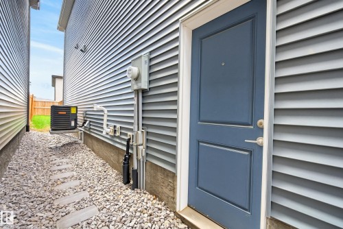 9309 Pear Link Link, Edmonton, AB - Outdoor With Exterior