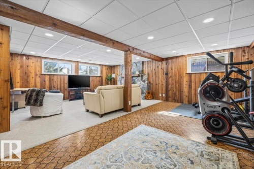 11427 35 Avenue, Edmonton, AB - Indoor