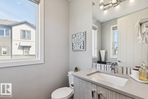 45 16903 68 Street, Edmonton, AB - Indoor Photo Showing Kitchen