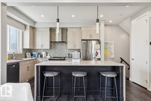 45 16903 68 Street, Edmonton, AB - Indoor Photo Showing Kitchen With Upgraded Kitchen