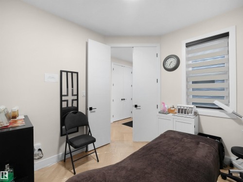 7214 Kiviaq Link, Edmonton, AB - Indoor