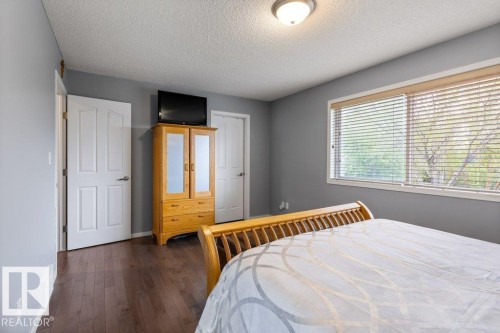 109 Erin Ridge Drive, St. Albert, AB - Indoor Photo Showing Bedroom