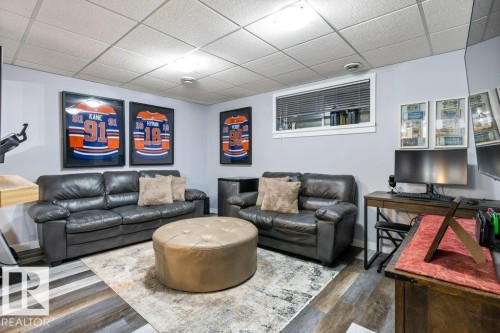 109 Erin Ridge Drive, St. Albert, AB - Indoor Photo Showing Living Room