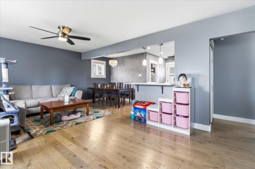 10945 164 Street, Edmonton, AB - Indoor
