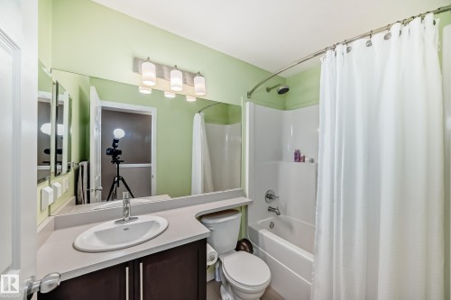 53 4850 Terwillegar Common, Edmonton, AB - Indoor Photo Showing Bathroom