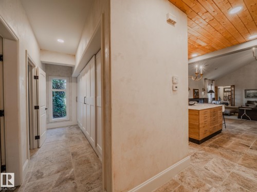 22250 Twp Road 512, Rural Strathcona County, AB - Indoor Photo Showing Other Room