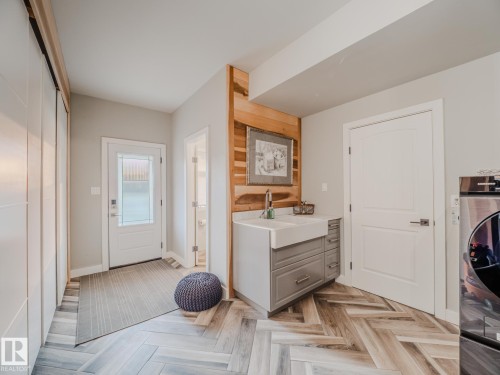 22250 Twp Road 512, Rural Strathcona County, AB - Indoor