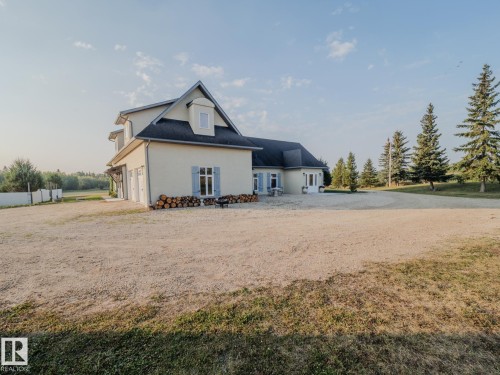 22250 Twp Road 512, Rural Strathcona County, AB - Outdoor