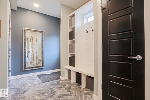 661 Lewis Greens Drive, Edmonton, AB - Indoor Photo Showing Other Room