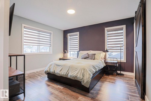 661 Lewis Greens Drive, Edmonton, AB - Indoor Photo Showing Bedroom