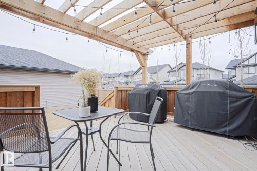 661 Lewis Greens Drive, Edmonton, AB -  With Exterior