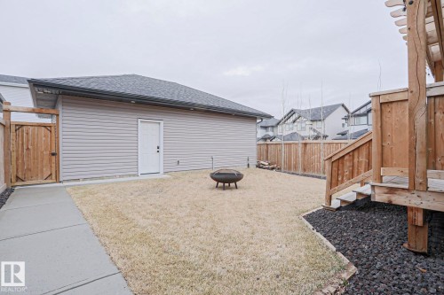 661 Lewis Greens Drive, Edmonton, AB - Outdoor With Exterior
