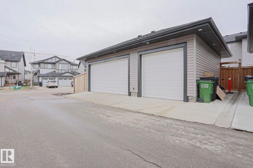 661 Lewis Greens Drive, Edmonton, AB - Outdoor With Exterior