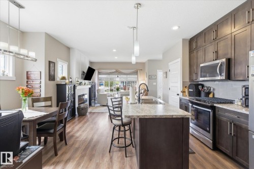 34 Brickyard Drive, Stony Plain, AB - Indoor Photo Showing Kitchen With Double Sink With Upgraded Kitchen
