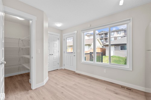 22546 96 Avenue, Edmonton, AB - Indoor Photo Showing Other Room