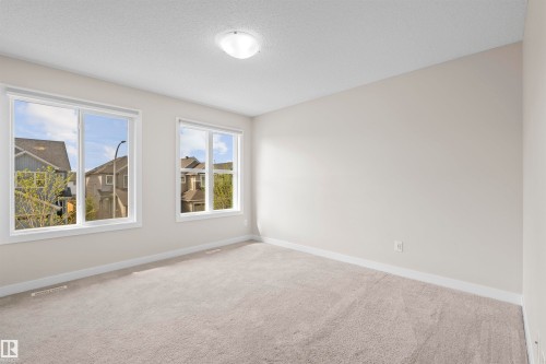 22546 96 Avenue, Edmonton, AB - Indoor Photo Showing Other Room