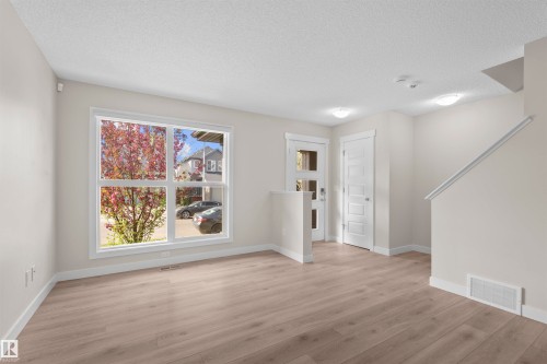 22546 96 Avenue, Edmonton, AB - Indoor Photo Showing Other Room