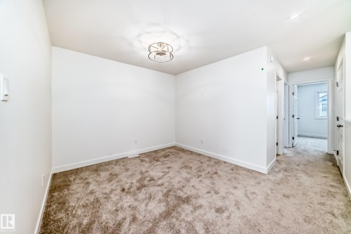 4611 177Ave, Edmonton, AB - Indoor Photo Showing Other Room