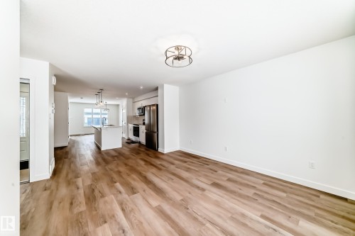 4611 177Ave, Edmonton, AB - Indoor Photo Showing Other Room