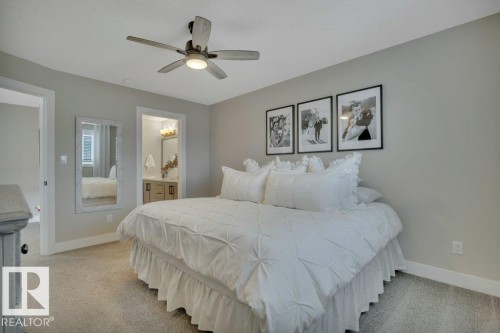 777 Berg Loop, Leduc, AB - Indoor Photo Showing Bedroom