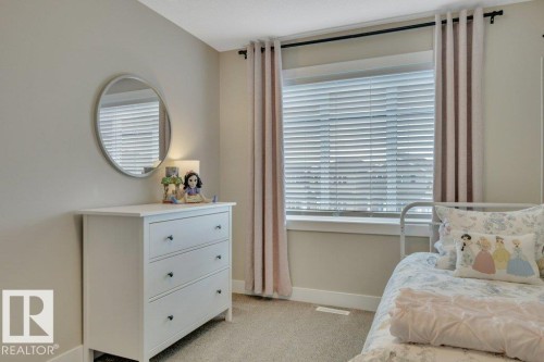 777 Berg Loop, Leduc, AB - Indoor Photo Showing Bedroom