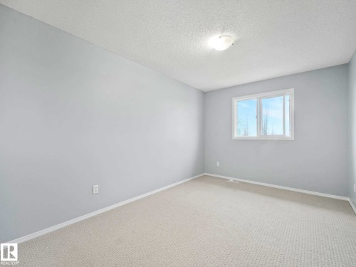 6424 1A Avenue, Edmonton, AB - Indoor Photo Showing Other Room