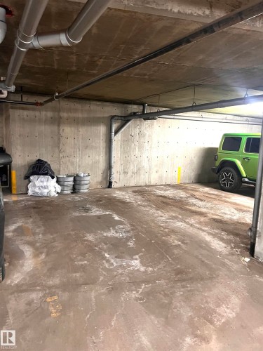 411 5951 165 Avenue, Edmonton, AB - Indoor Photo Showing Garage