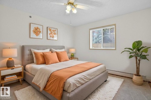 111 11218 80 Street, Edmonton, AB - Indoor Photo Showing Bedroom