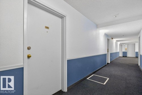 111 11218 80 Street, Edmonton, AB - Indoor Photo Showing Other Room